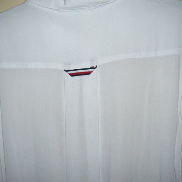 NWT - WOMENS TOMMY HILFIGER TOP - SIZE XL - Picture 2 of 7